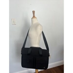 PKG Messenger Black Bag Case 16" Macbook pro Surface Pro iPad pro Laptop